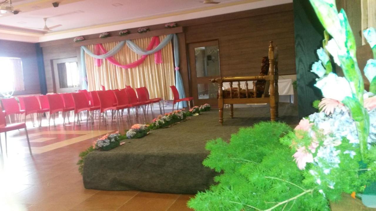 Kohinoor Hotels Erode Kültér fotó